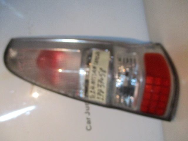 Used Nissan Serena TAIL LAMP RIGHT